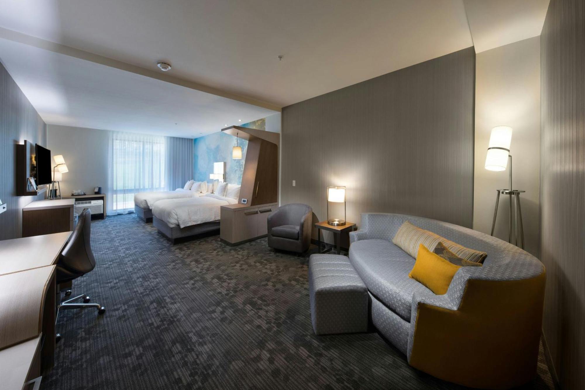Courtyard By Marriott Расселлвилл Экстерьер фото
